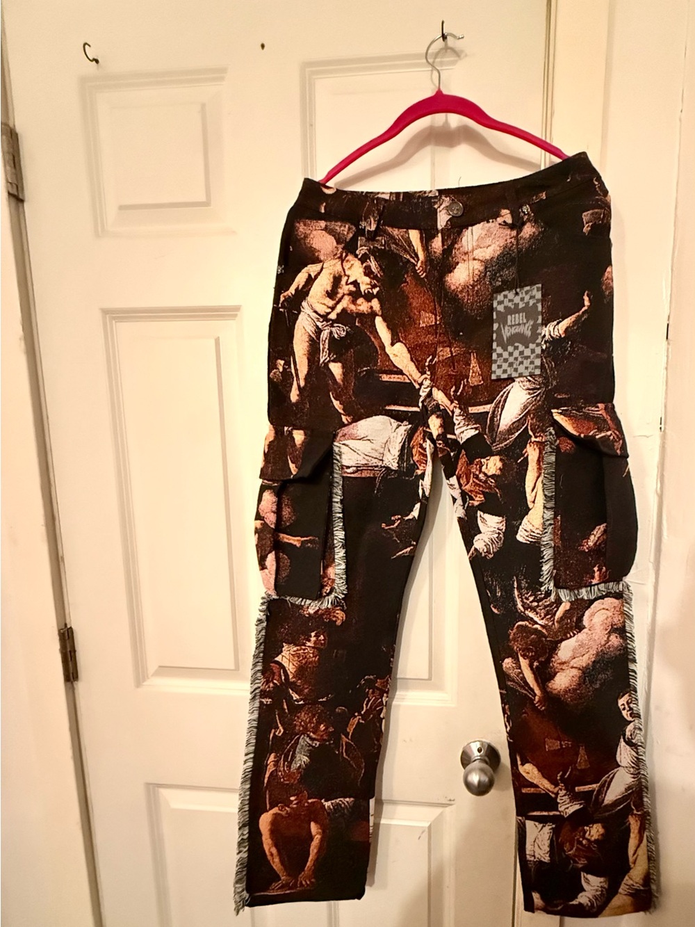 Men's Rebel Vengeance Tapestry Pants in Renaissance Angels NWT